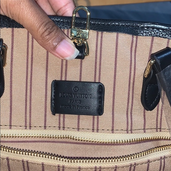 ❌SOLD❌On the go tote - Picture 10 of 13